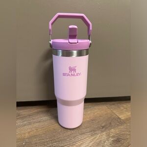 Stanley Tumbler 30oz with Lid and Straw